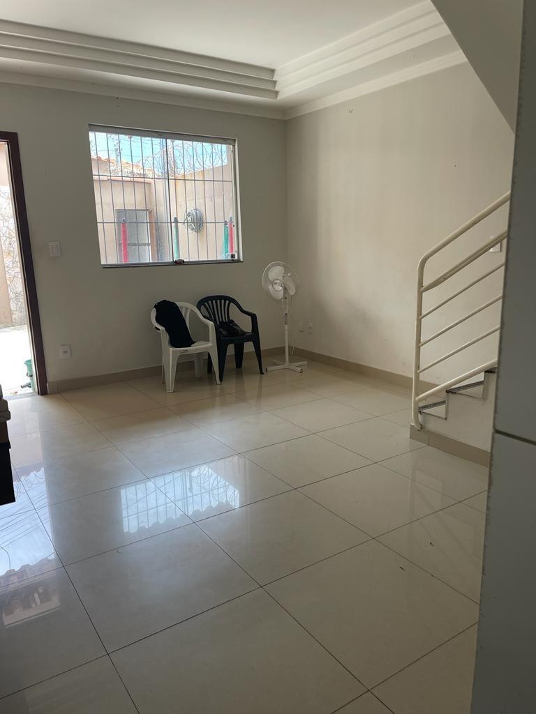 Casa, Palmeiras, 2 Quartos, 2 Vagas