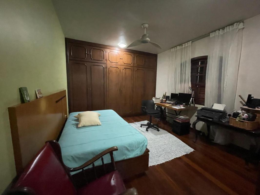 Casa, Alípio de Melo, 5 Quartos, 2 Vagas, 1 Suíte