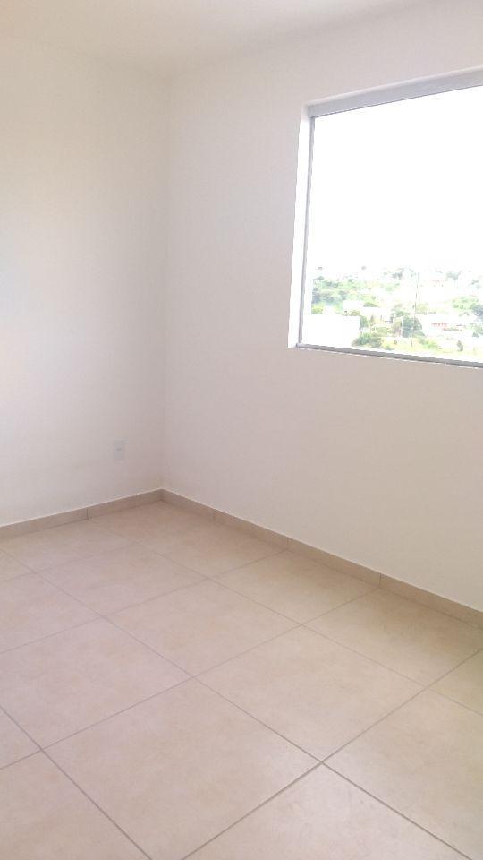 Apartamento, Jardim Vitória, 2 Quartos, 2 Vagas, 0 Suíte