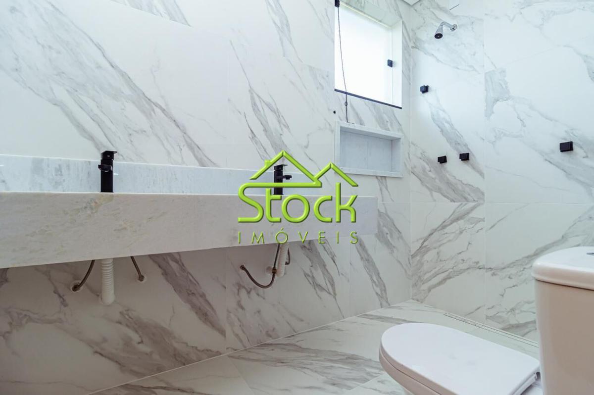 Casa, Jardins Village, 3 Quartos, 2 Vagas, 1 Suíte