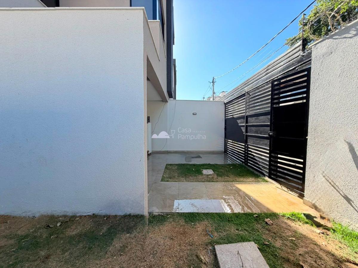 Casa, Itapoã, 3 Quartos, 2 Vagas, 1 Suíte