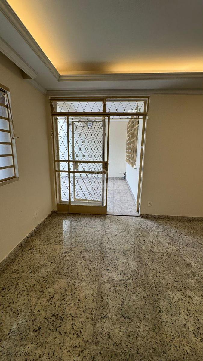 Casa, São Luiz (pampulha), 4 Quartos, 3 Vagas, 1 Suíte