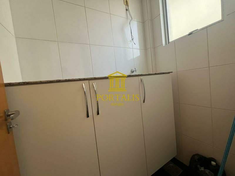 Apartamento, Sagrada Família, 3 Quartos, 2 Vagas, 1 Suíte