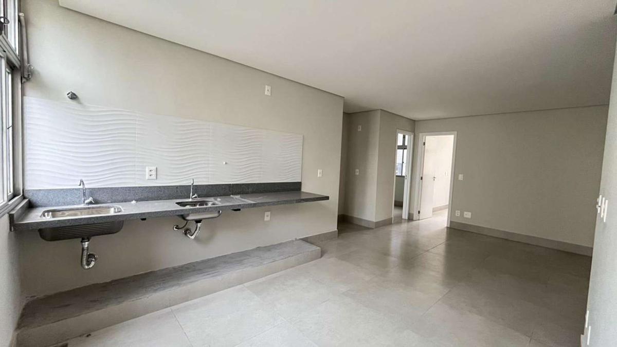 Apartamento, Centro, 2 Quartos, 0 Vaga, 1 Suíte