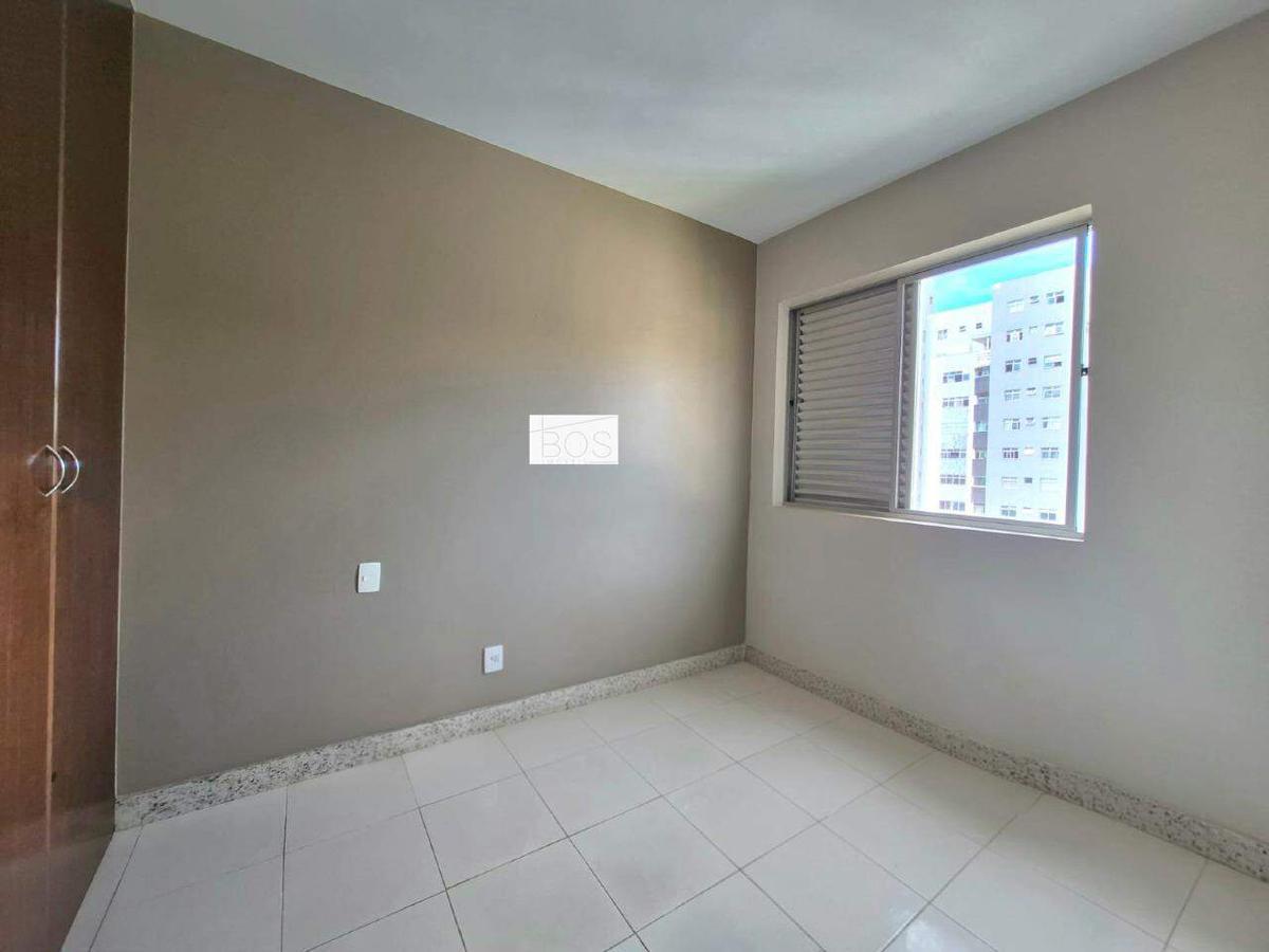 Cobertura, Luxemburgo, 3 Quartos, 2 Vagas, 1 Suíte