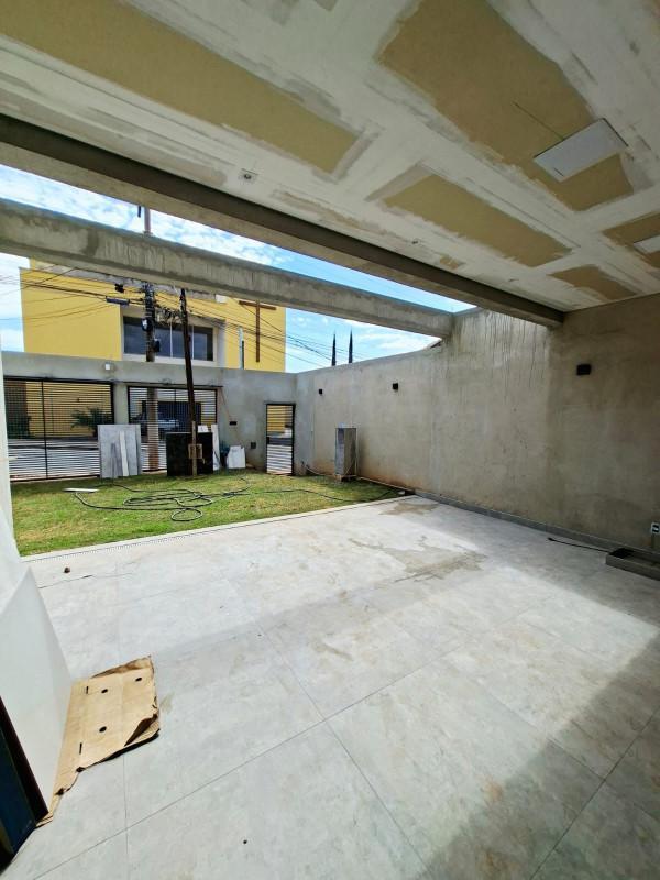 Casa, Cardoso (barreiro), 3 Quartos, 2 Vagas, 1 Suíte