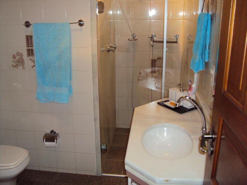 Casa, Itapoã, 4 Quartos, 3 Vagas, 2 Suítes