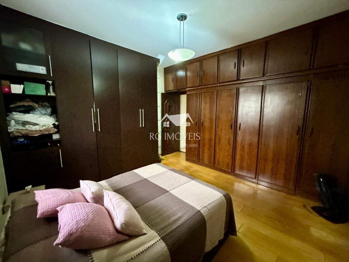Casa, Milionários, 3 Quartos, 4 Vagas, 1 Suíte