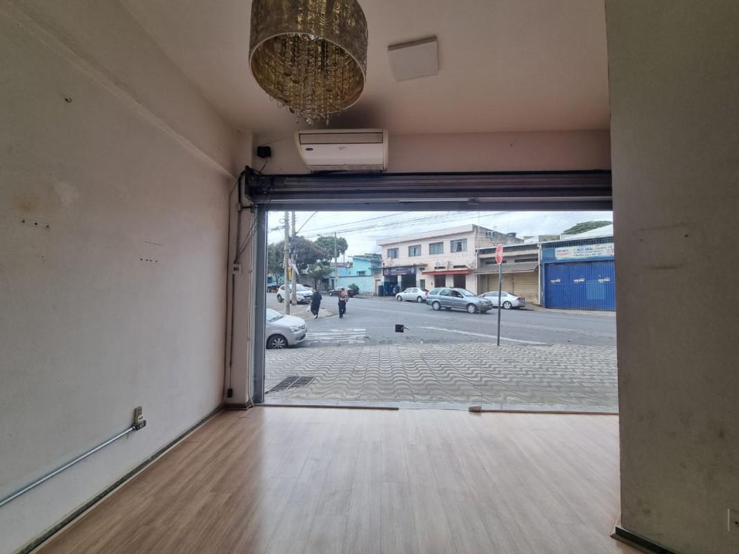 Andar, Das Industrias I (barreiro), 0 Quarto, 0 Vaga