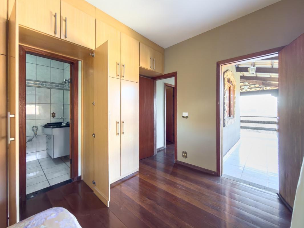 Casa, Santa Maria, 3 Quartos, 1 Vaga, 2 Suítes
