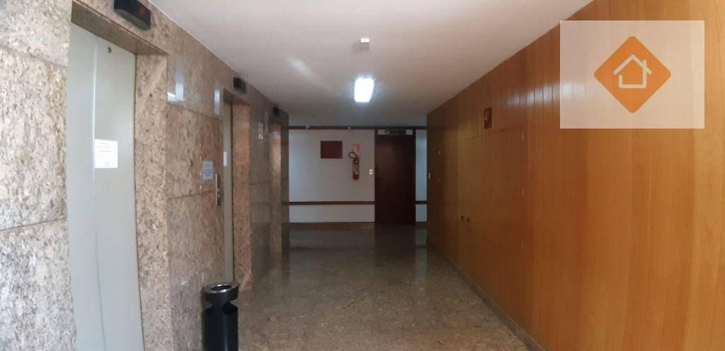 Sala, Funcionários, 0 Quarto, 1 Vaga