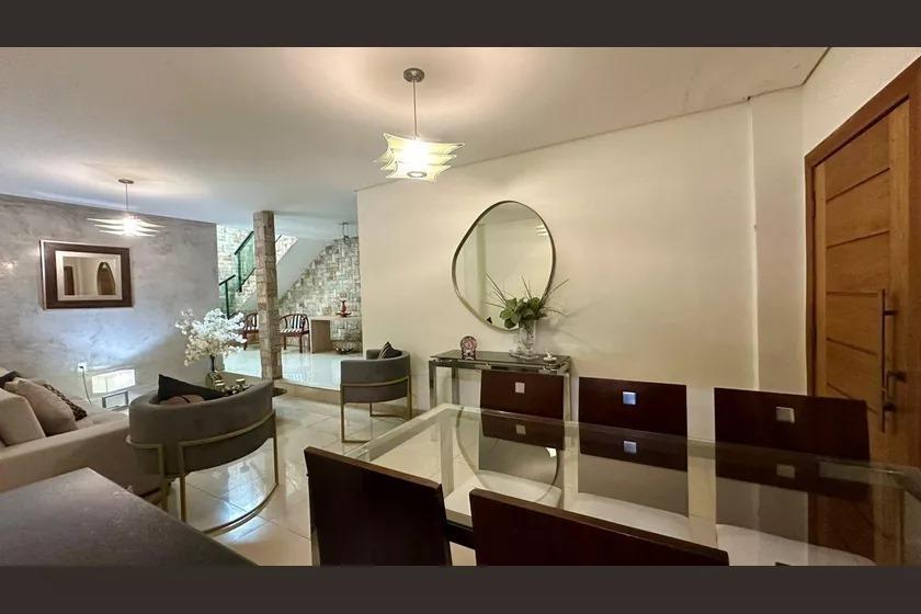 Casa, Carlos Prates, 4 Quartos, 20 Vagas, 1 Suíte