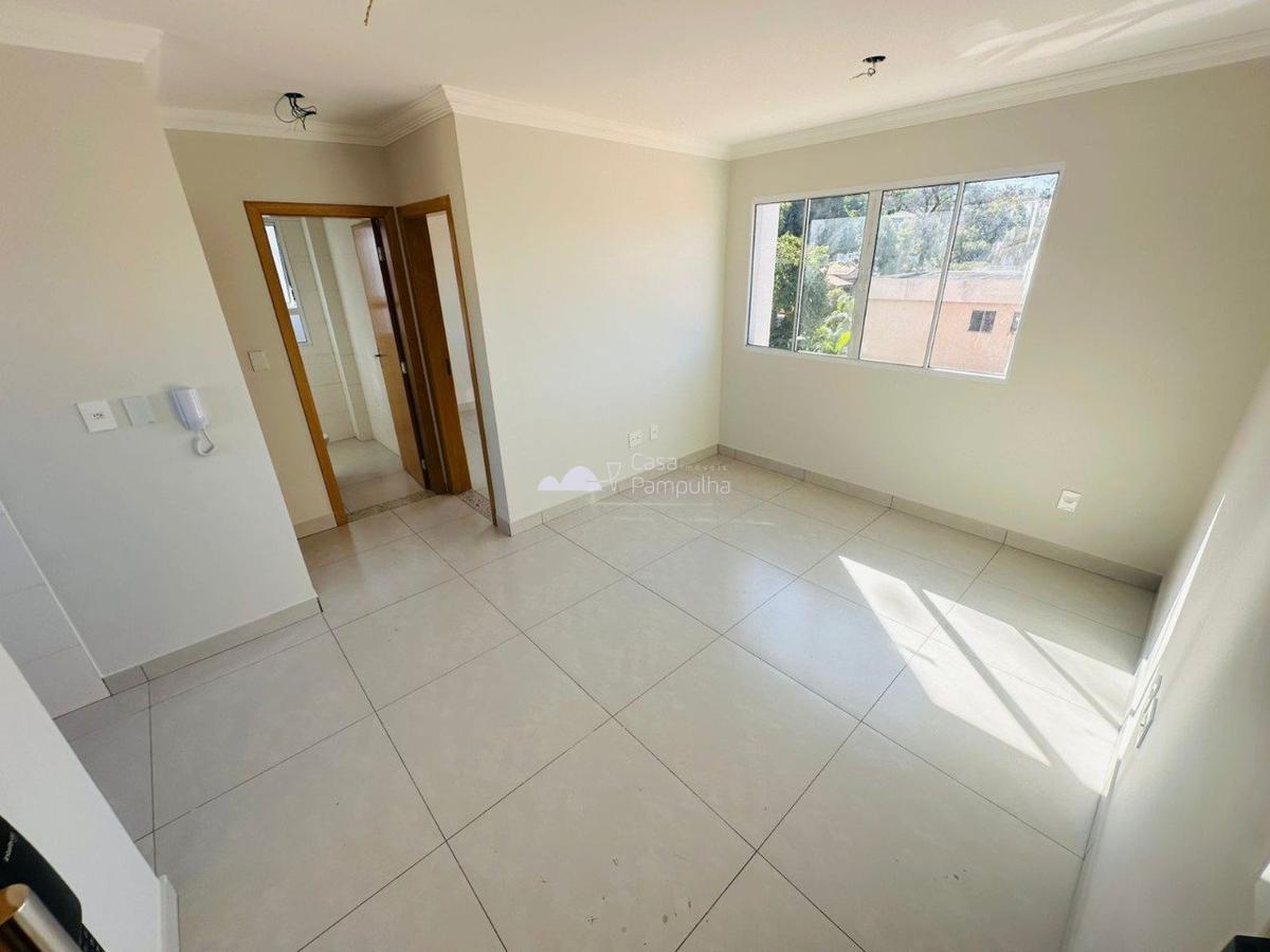 Apartamento, Santa Mônica, 2 Quartos, 1 Vaga