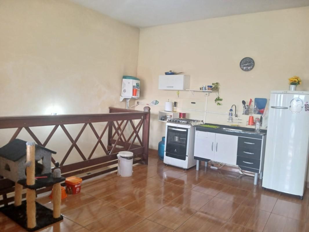 Casa, Campo Alegre, 6 Quartos, 3 Vagas, 2 Suítes
