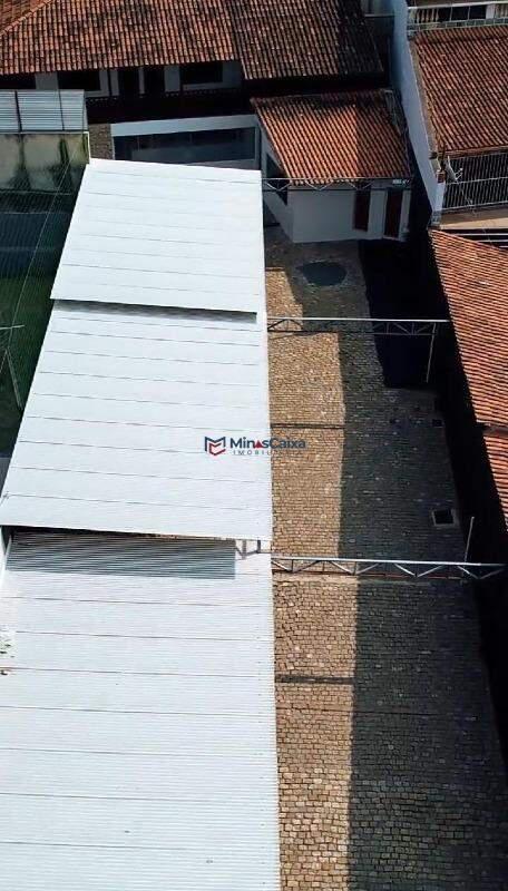 Casa, Cidade Nobre, 3 Quartos, 10 Vagas, 1 Suíte