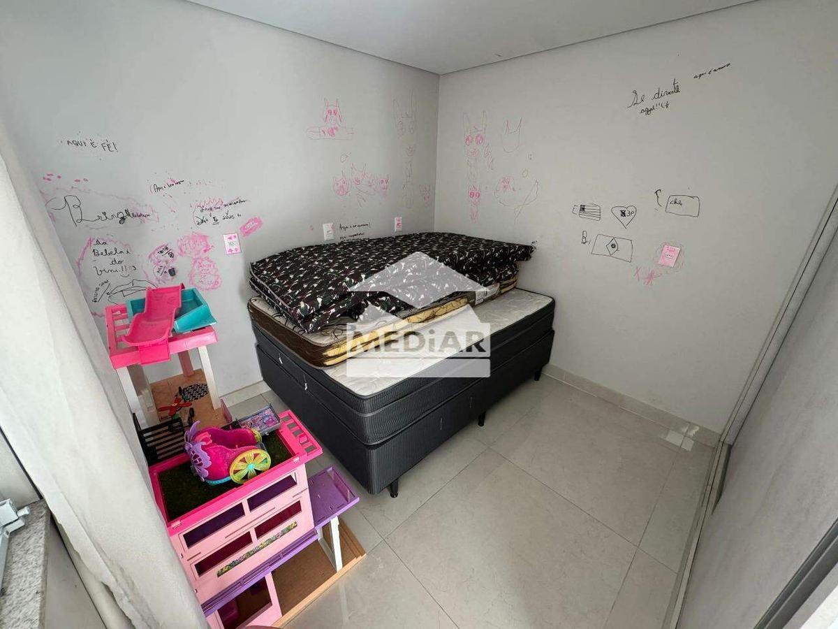 Apartamento, Sagrada Família, 4 Quartos, 2 Vagas, 4 Suítes