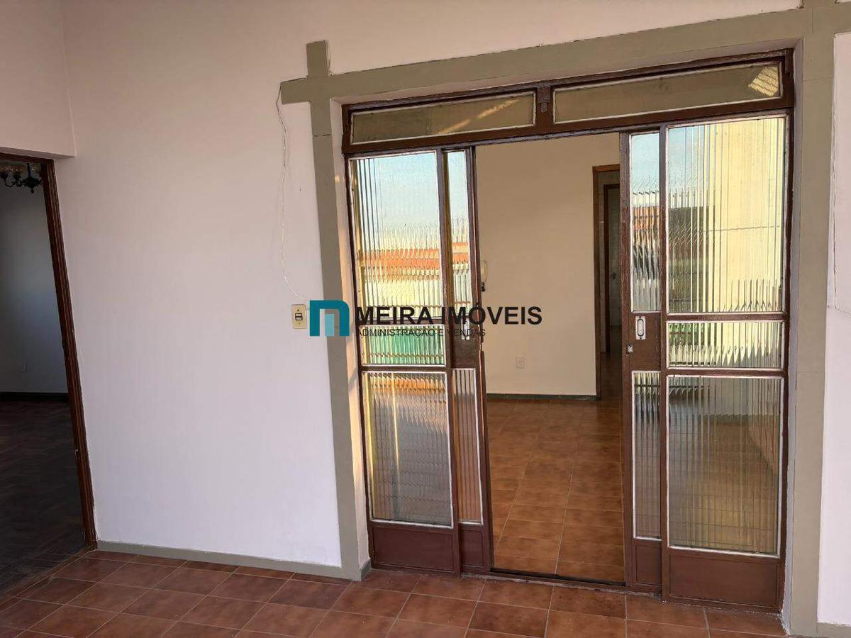 Casa, Concórdia, 3 Quartos, 0 Vaga, 1 Suíte