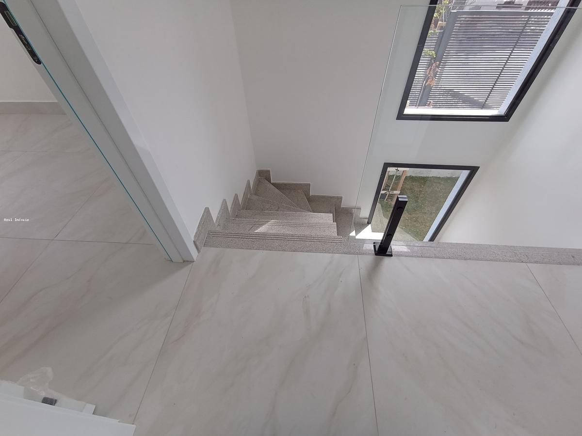 Casa, Planalto, 3 Quartos, 2 Vagas, 1 Suíte