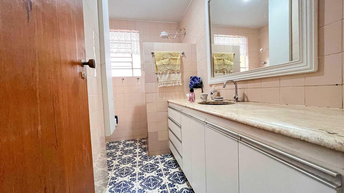 Casa, Serra, 4 Quartos, 2 Vagas, 2 Suítes