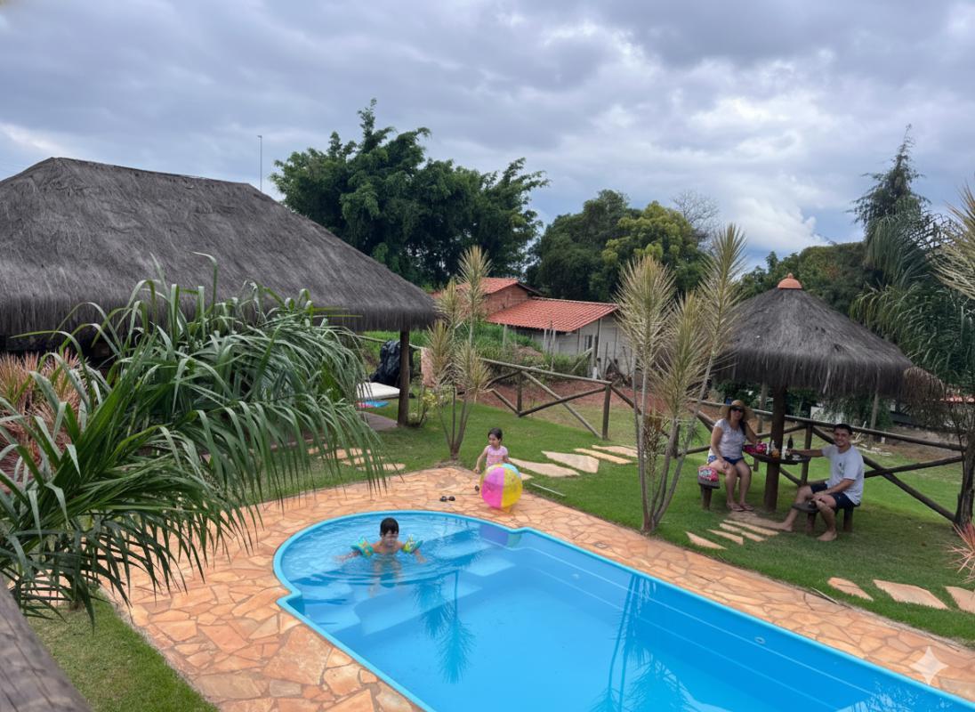 Fazenda, Centro, 3 Quartos, 4 Vagas, 1 Suíte