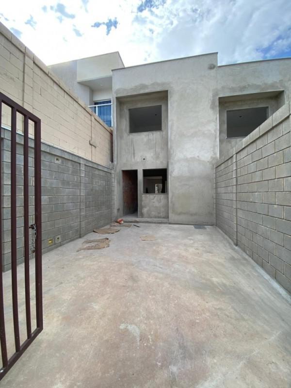 Casa, Novo Barreirinho, 3 Quartos, 2 Vagas