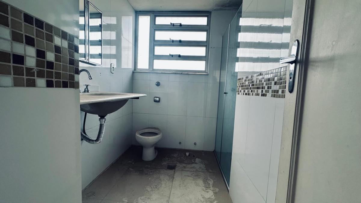 Casa, Barroca, 4 Quartos, 2 Vagas, 1 Suíte