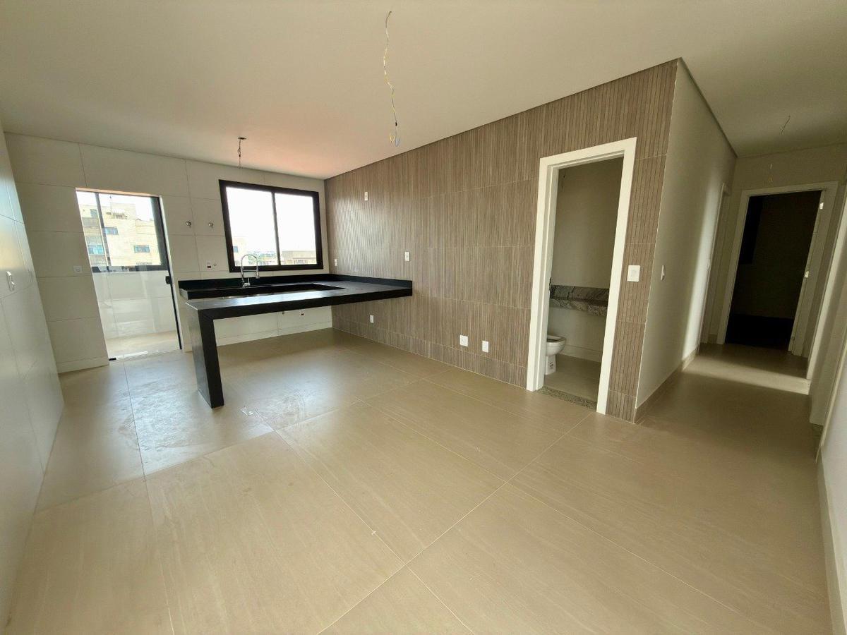 Apartamento, Jaraguá, 4 Quartos, 3 Vagas, 1 Suíte