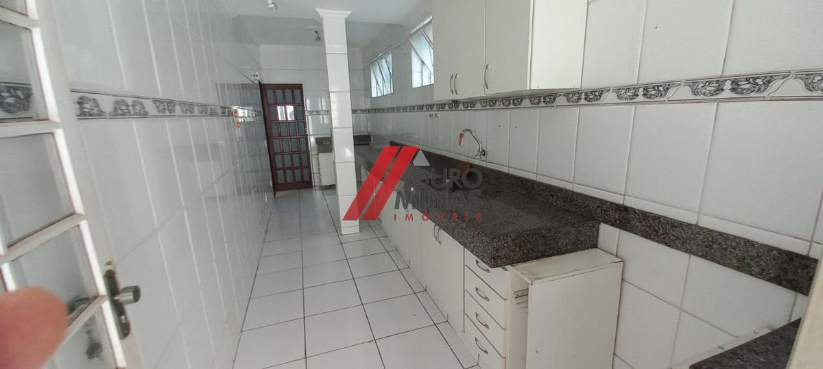 Apartamento, Sagrada Família, 3 Quartos, 1 Vaga, 1 Suíte