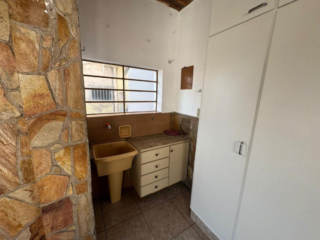Casa, Graça, 4 Quartos, 2 Vagas, 1 Suíte