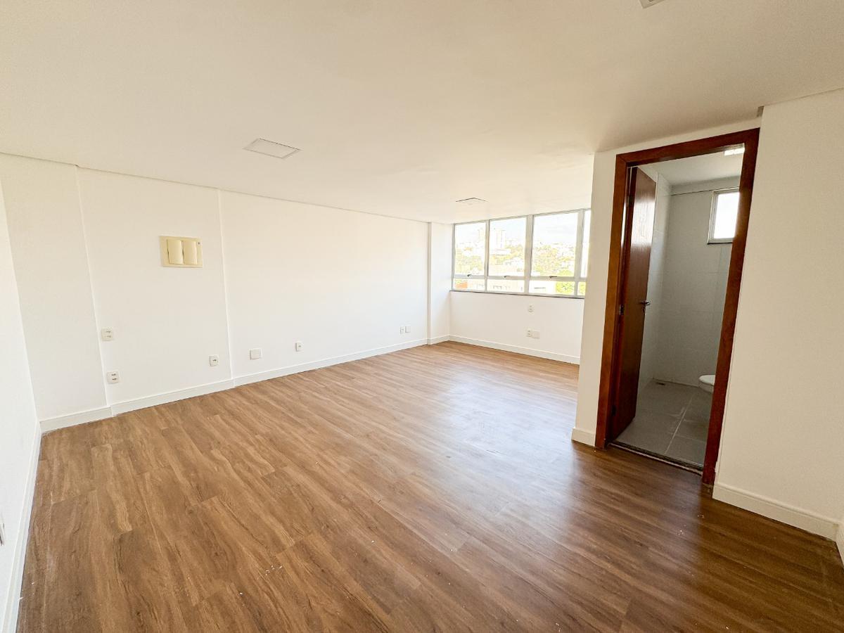 Sala, Ouro Preto, 0 Quarto, 1 Vaga