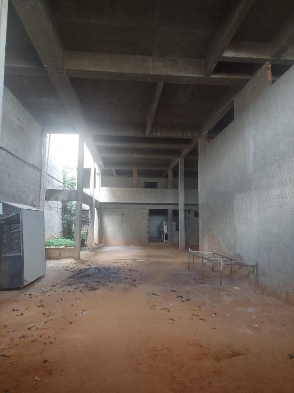 Galpão, Nazaré, 0 Quarto, 2 Vagas