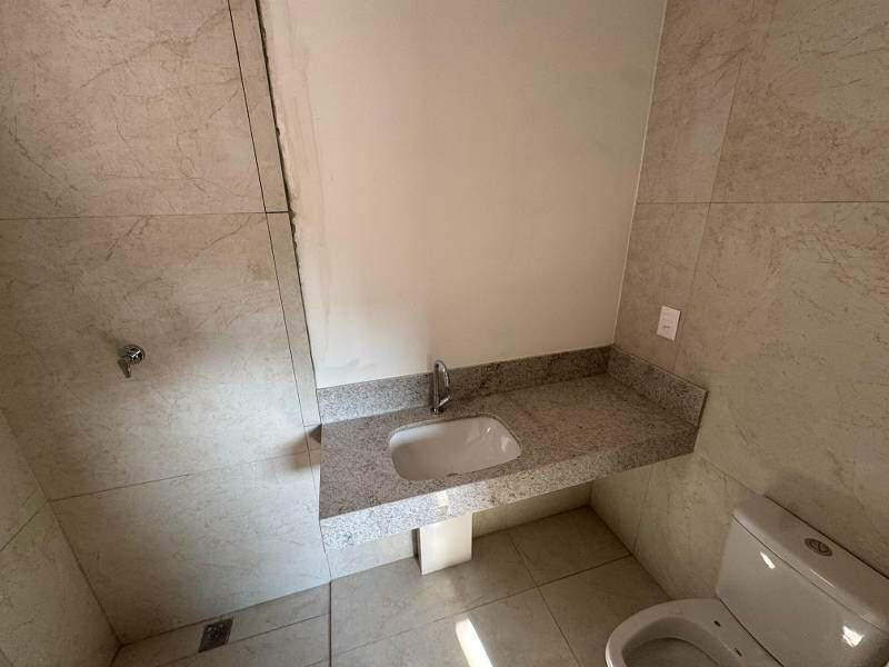 Apartamento, Serra, 2 Quartos, 2 Vagas, 1 Suíte