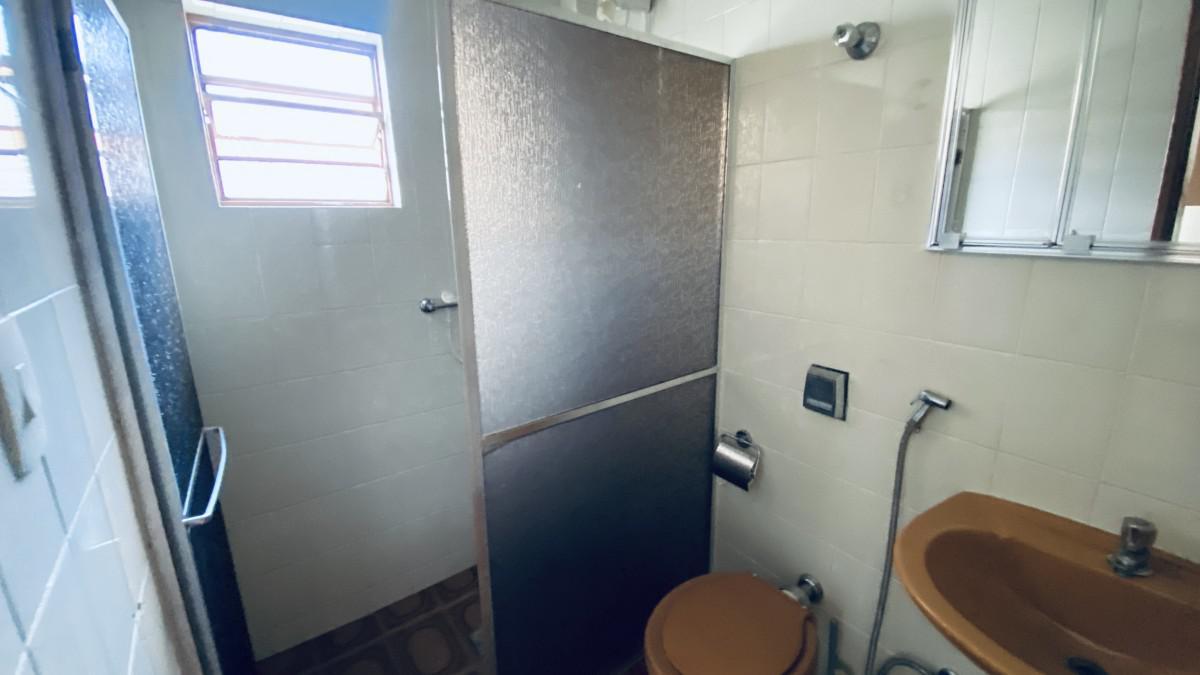 Casa, Santa Efigênia, 3 Quartos, 0 Vaga