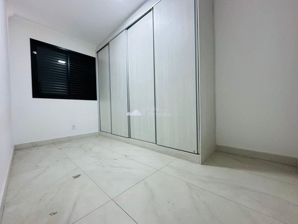 Casa, Itapoã, 3 Quartos, 4 Vagas, 1 Suíte