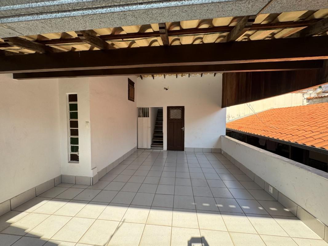 Casa, Colégio Batista, 4 Quartos, 2 Vagas, 2 Suítes