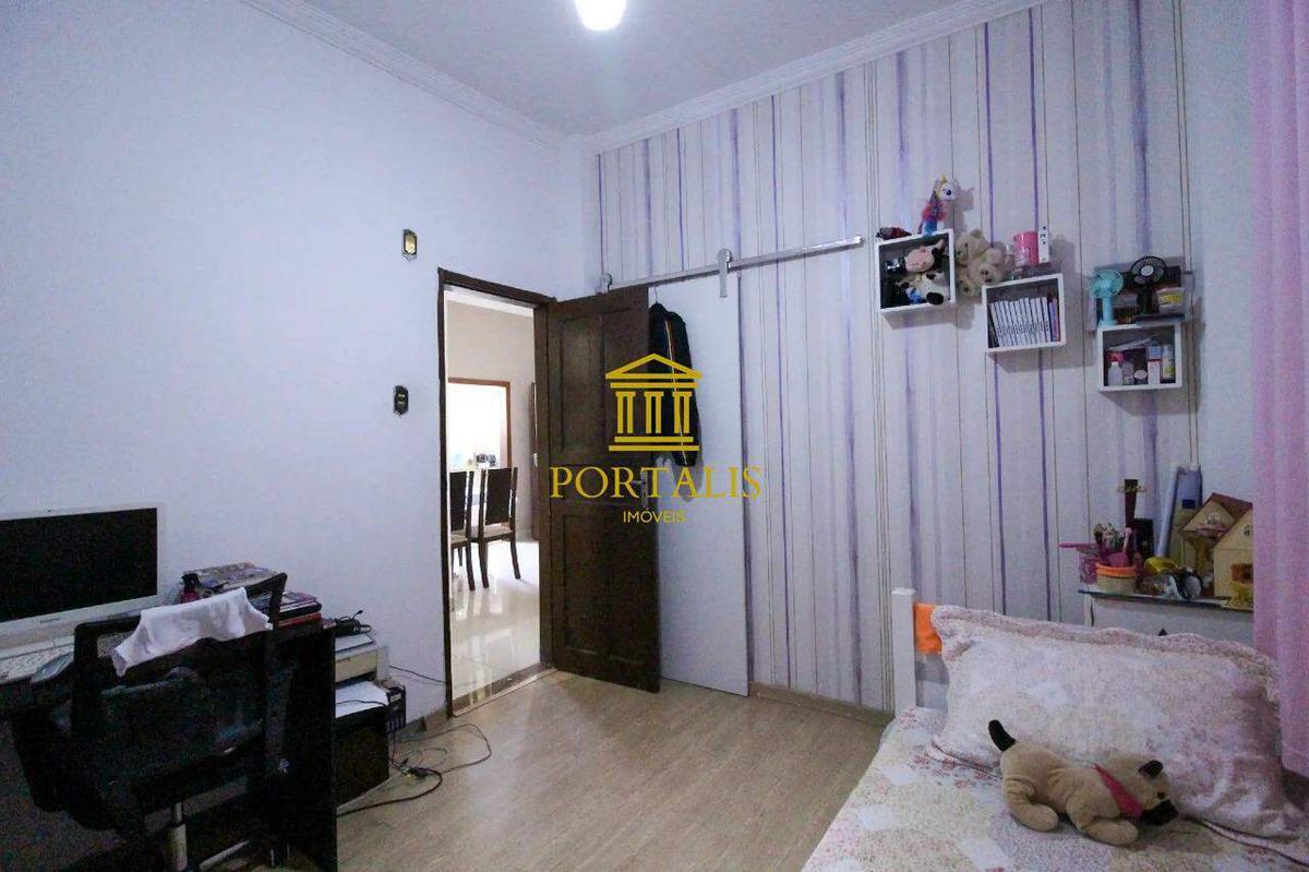 Casa, Sagrada Família, 6 Quartos, 2 Vagas, 5 Suítes