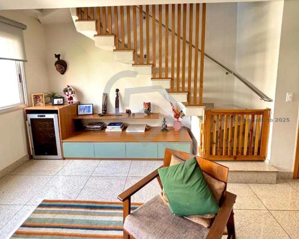 Cobertura, Funcionários, 2 Quartos, 4 Vagas, 2 Suítes