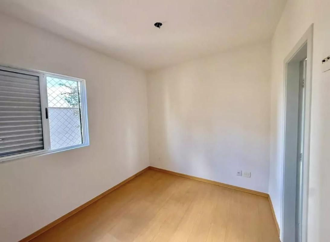Apartamento, Cruzeiro, 2 Quartos, 2 Vagas, 1 Suíte