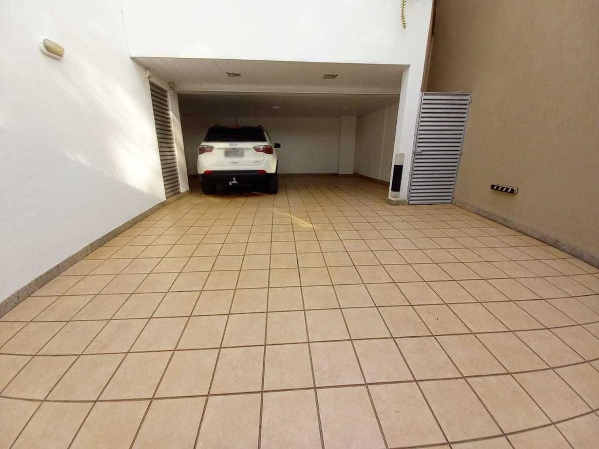Casa, Comiteco, 5 Quartos, 4 Vagas, 5 Suítes