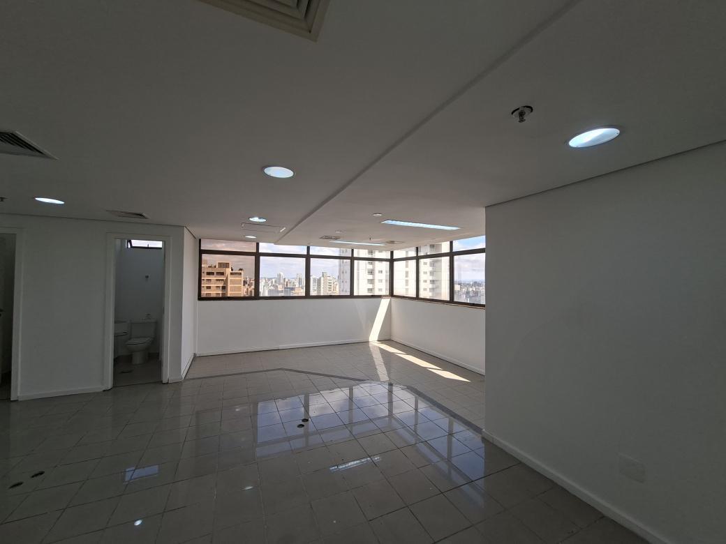 Andar, Funcionários, 0 Quarto, 5 Vagas