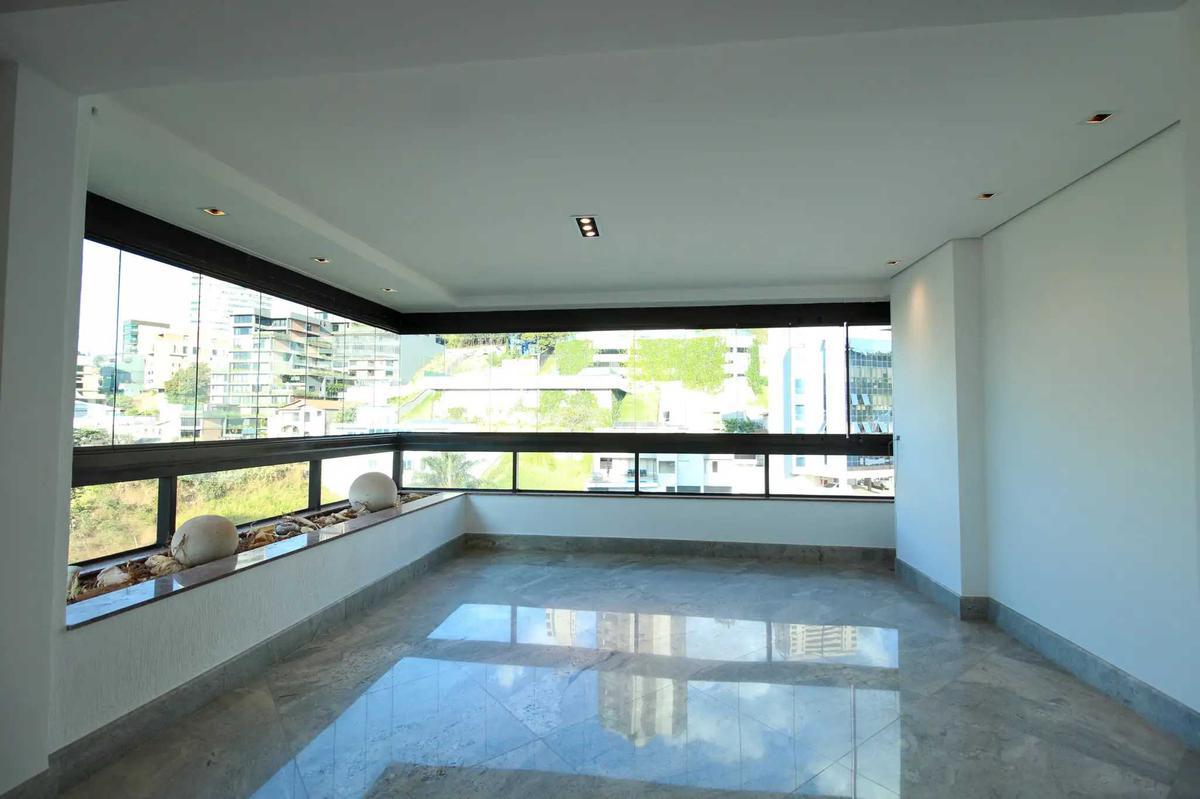 Apartamento, Santa Lúcia, 4 Quartos, 4 Vagas, 2 Suítes