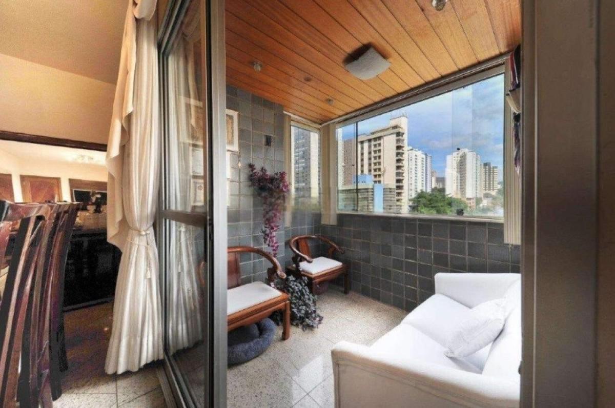 Apartamento, Funcionários, 4 Quartos, 2 Vagas, 1 Suíte