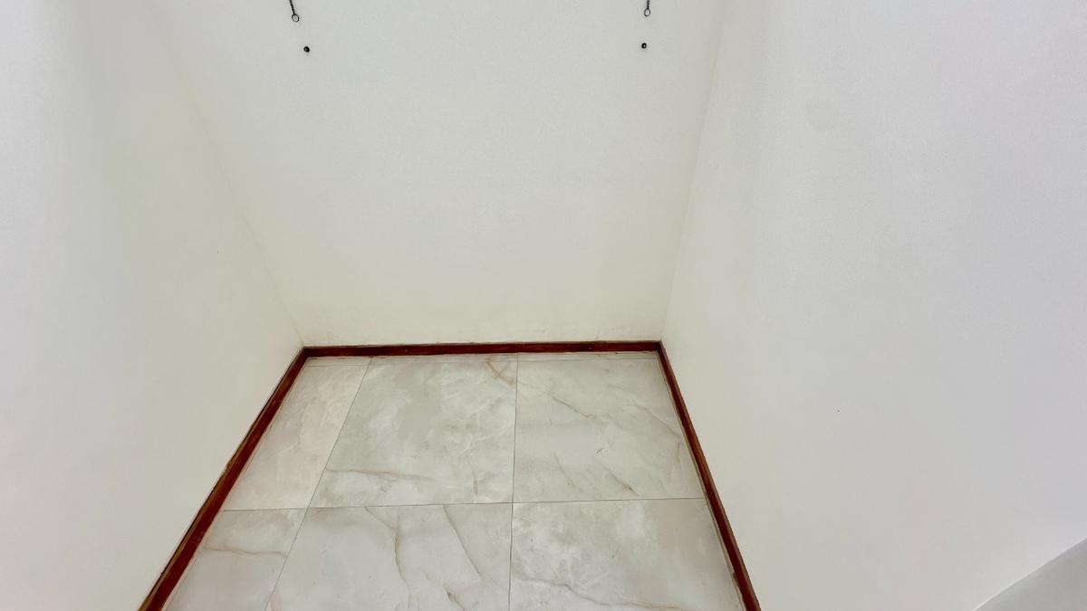 Casa, Conjunto Minascaixa, 3 Quartos, 2 Vagas, 1 Suíte