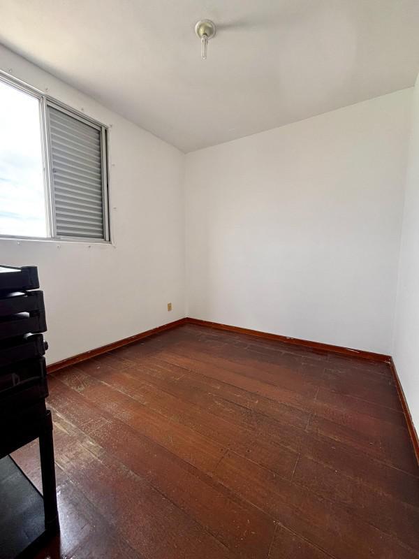 Apartamento, Santa Cruz, 2 Quartos, 0 Vaga