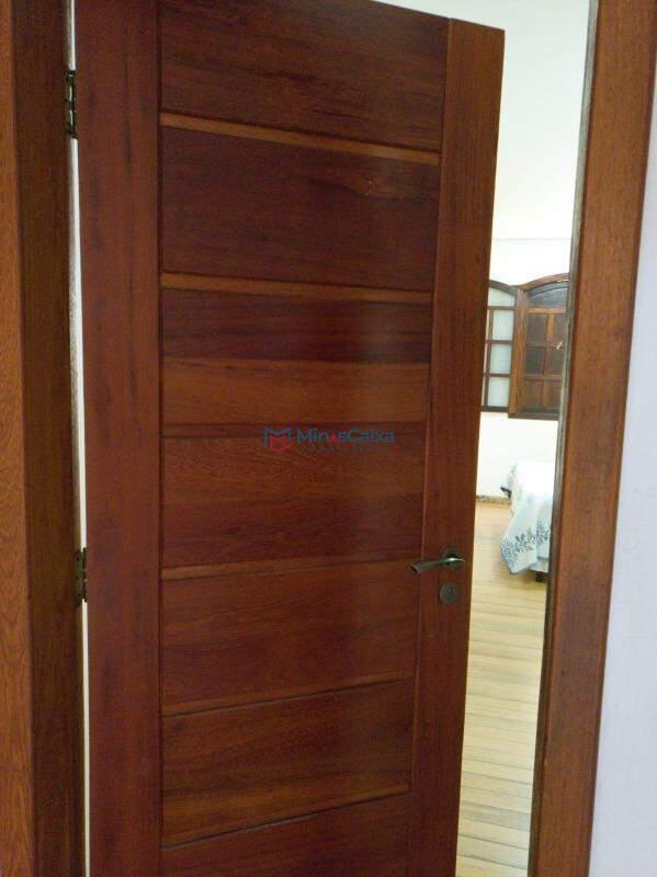 Casa, Primavera, 6 Quartos, 3 Vagas, 1 Suíte