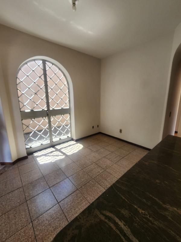 Casa, Novo Progresso, 6 Quartos, 6 Vagas, 1 Suíte