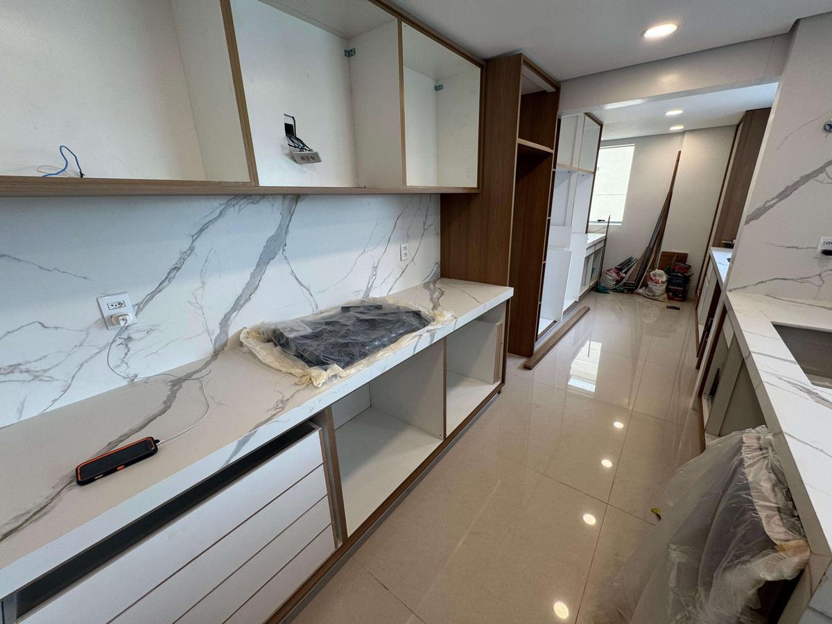 Apartamento, Fernão Dias, 4 Quartos, 2 Vagas, 2 Suítes