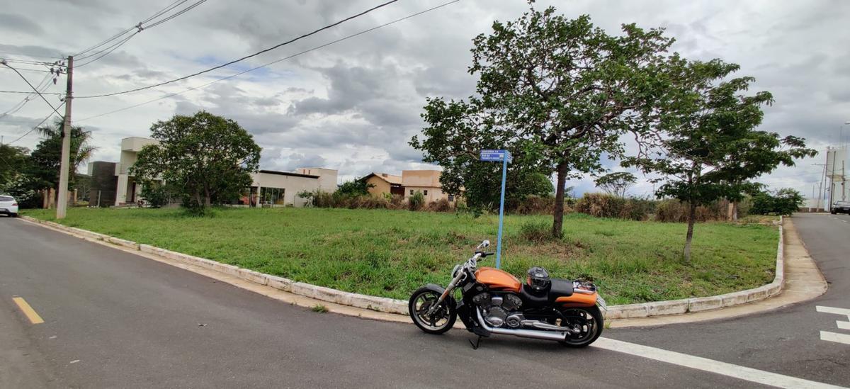 Lote, Canto da Siriema, 0 Quarto, 0 Vaga