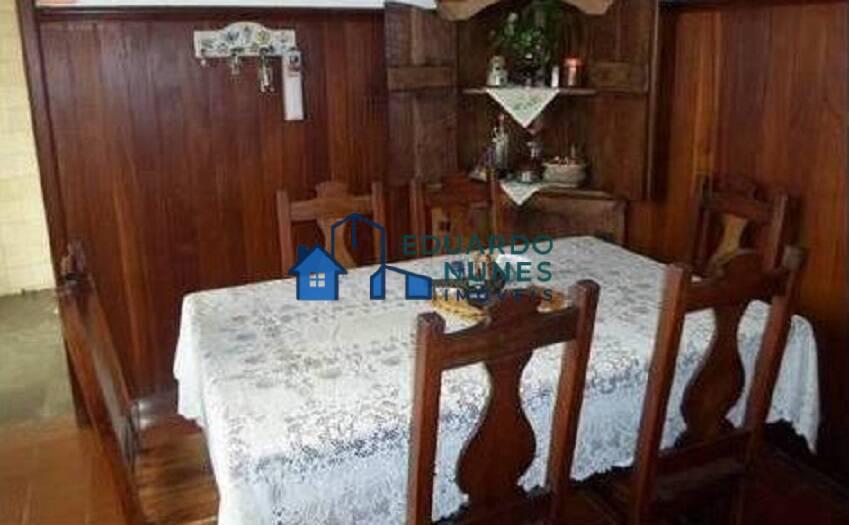 Casa, Santa Lúcia, 6 Quartos, 12 Vagas, 2 Suítes