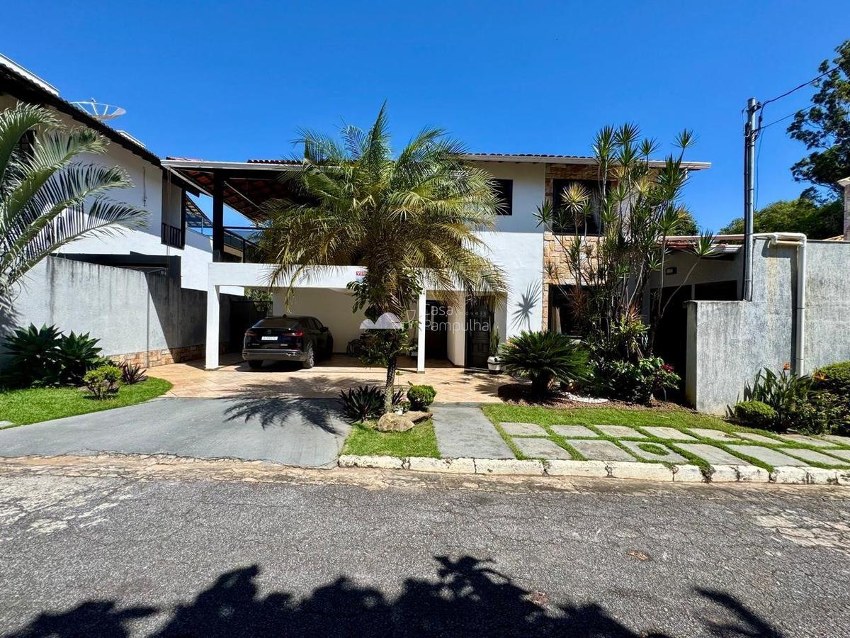 Casa, Planalto, 4 Quartos, 4 Vagas, 1 Suíte